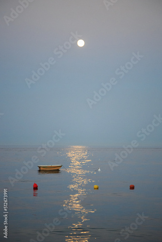 Il mare e la luna
