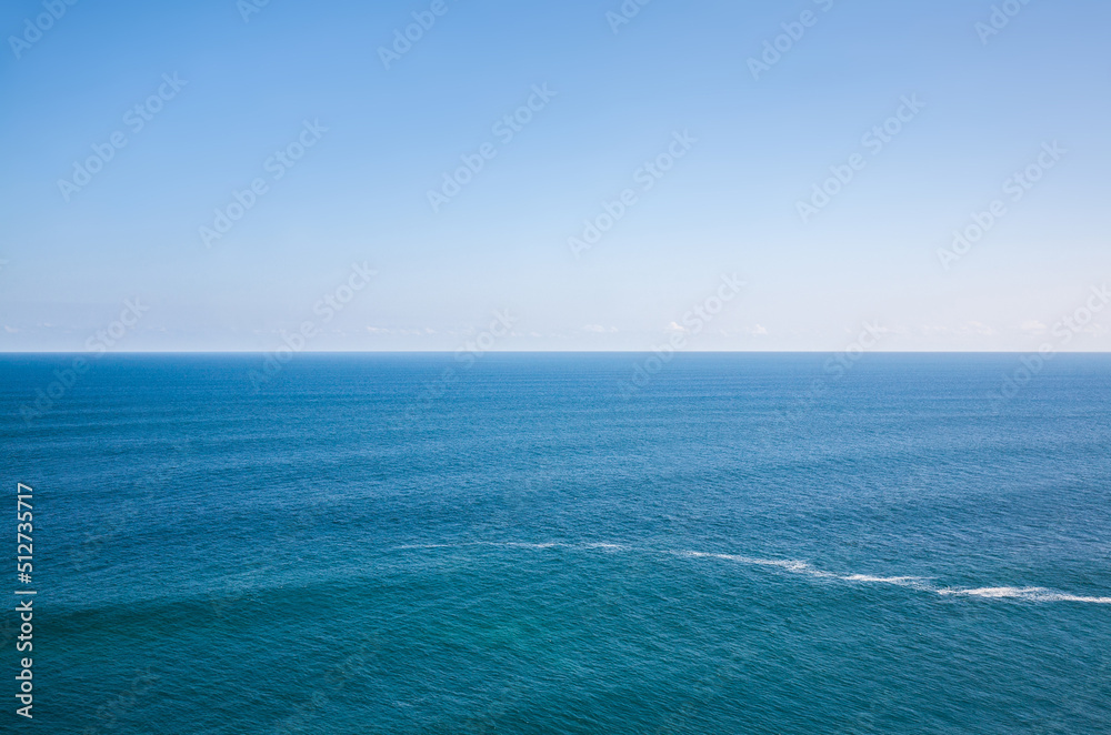 Obraz premium Blue sea and sky