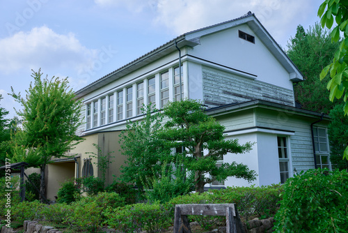 岐阜県美濃加茂市・ぎふ清流里山公園の古い学校の校舎