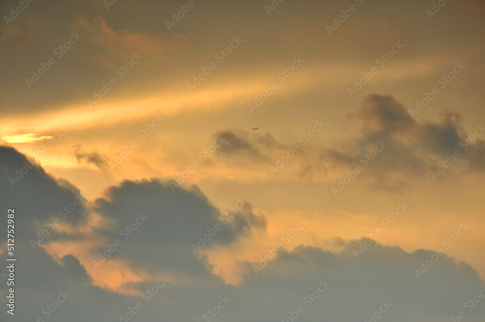 Fototapeta premium sunset in the clouds