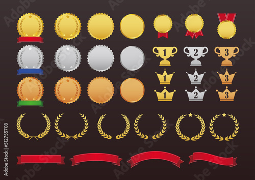 ランキングのメダル・トロフィー・王冠などの素材セット
