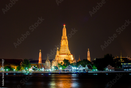 nightscape of Wat Arun Ratchawararam Ratchawaramahawihan Temple of Dawn  Bangkok Thailand.