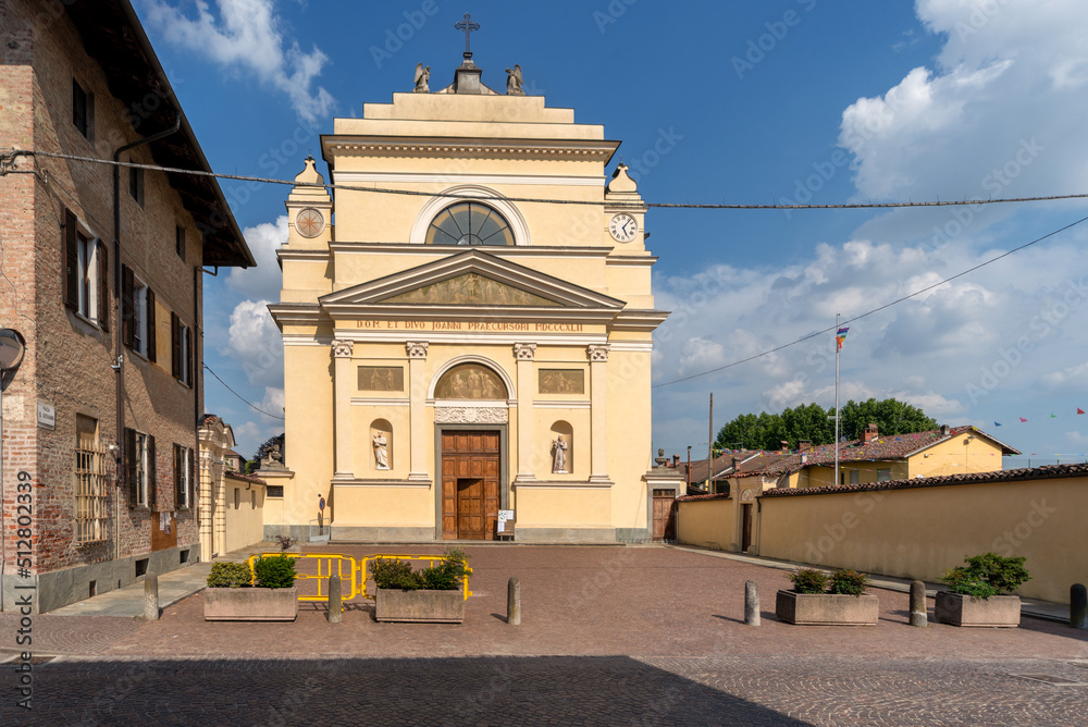 Obraz premium Casalgrasso, Cuneo, Italy - June 06, 2022: the parish church of San Giovanni in Saint John square