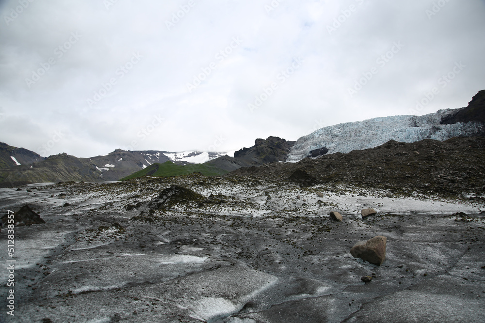 glacier and mountains