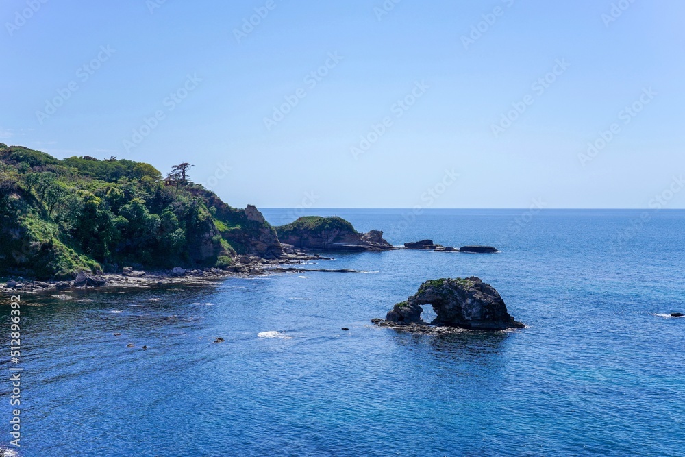 能登半島で見た奇岩と穏やかな日本海のコラボ情景@石川 能登半島で見た奇岩と穏やかな日本海のコラボ情景@石川