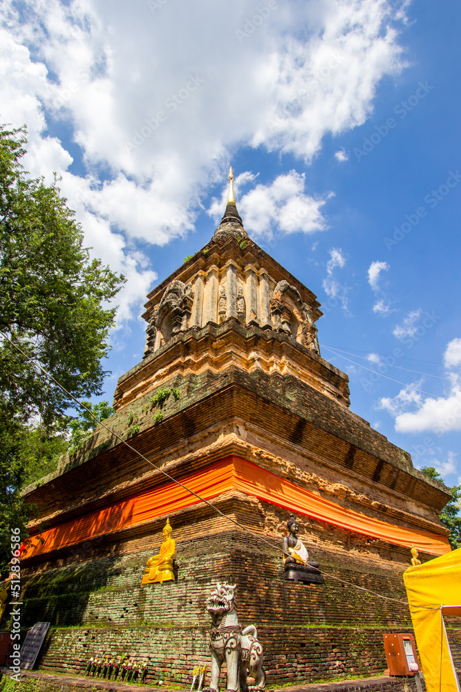 Fototapeta premium Chiang Mai,Thailand on September15,2019:Old pagoda at Wat Lok Moli (Wat Lok Molee).
