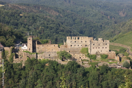 Burg Rheinfels Blick vom Klettersteig Sankt Goarshausen Rheinland-Pfalz Mittelrheintal