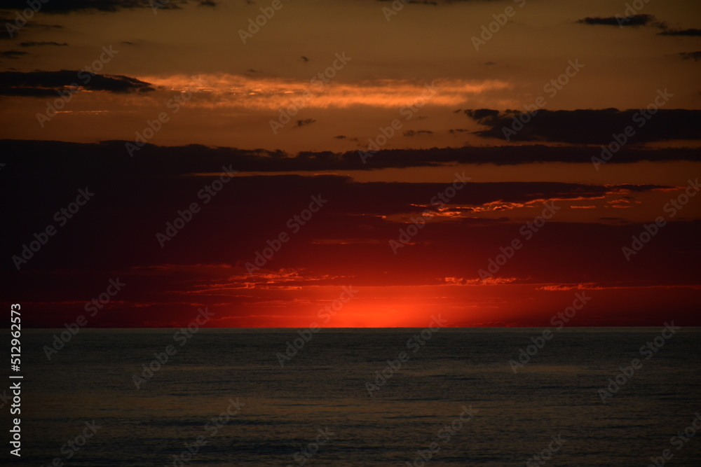 Fototapeta premium sunset over the sea