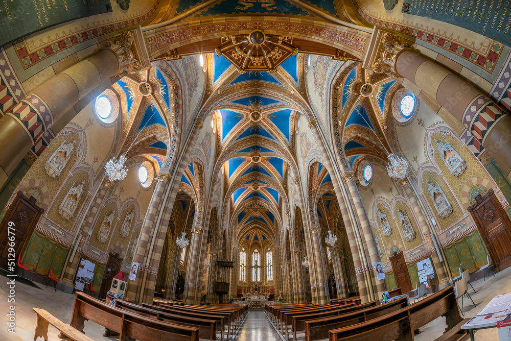 Obraz premium Monforte d'Alba, langhe, Italy - May 02, 2022: interior view of the parish church Madonna della Neve (Madonna of the snow). Neo-Gothic style, Fish eye view