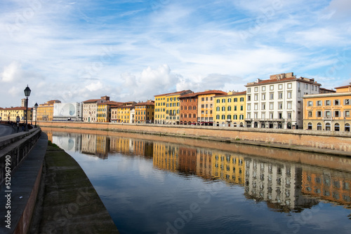 El rio Arlo a su paso por Pisa, Italia.  photo