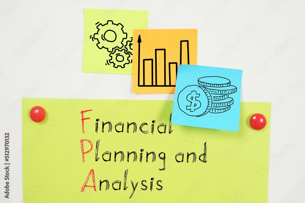 Foto de Financial Planning and Analysis FPA are shown using the text do ...