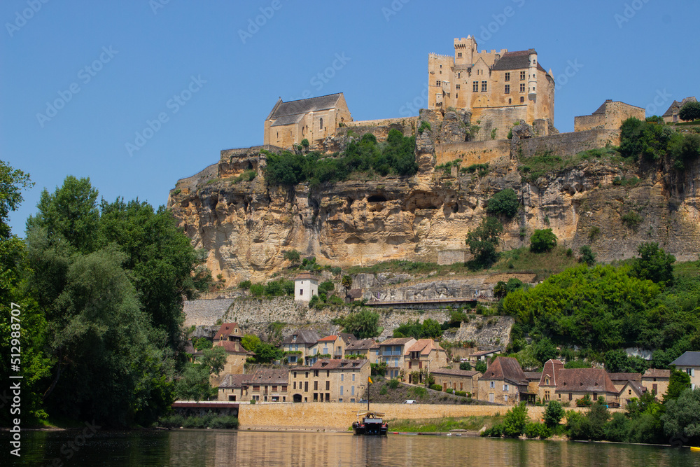 Beynac et Cazenac