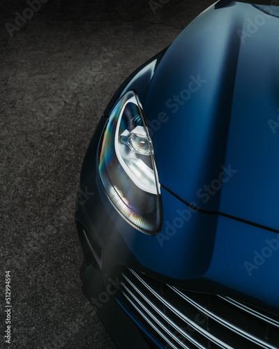 Aston Martin DBX 707