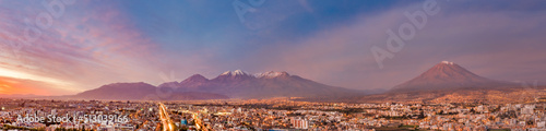 Fotografie View of arequipa and its three volcanoes