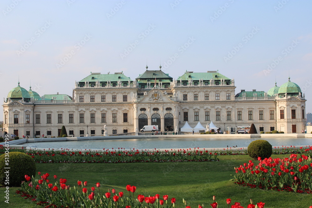 belvedere palace - obrazy, fototapety, plakaty 