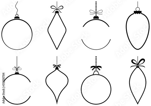 Christbaumkugel Vektor. Set von acht leere Weihnachtskugeln in schwarz. Weiser Hintergrund.
Für eigene Text und Design Anforderungen.
Für Hintergründe, Kalender, Einladungen, Grußkarten etc.