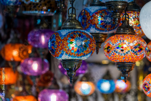 Orientalne lampy © tomasz horowski
