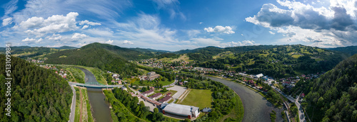 Obraz na płótnie Panorama Piwnicznej Zdrój w salonie