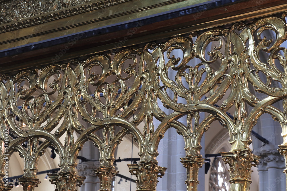 Fototapeta premium Amsterdam Nieuwe Kerk Church Interior Brass Choir Screen Detail, Netherlands