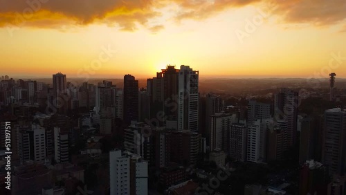 Wallpaper Mural Sunset at the big city Torontodigital.ca