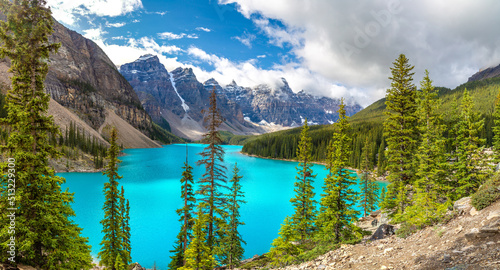 Lake Moraine, Banff National Park