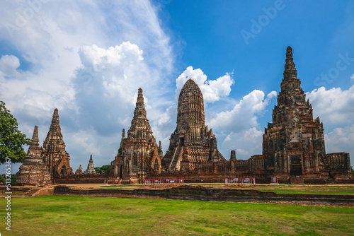 Wat Chaiwatthanaram at ayutthaya, thailand photo