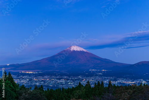 富士山と朝焼け 静岡県駿東郡小山町足柄峠にて