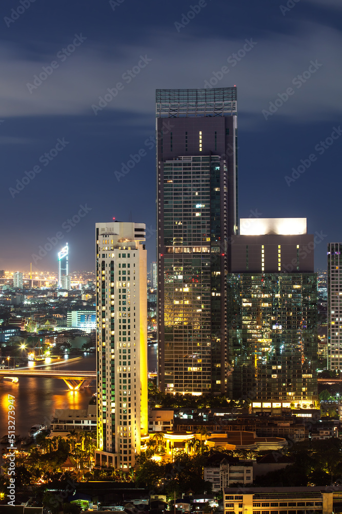 Bangkok Cityscape, Business district with high building at dusk (Bangkok, Thailand) Bangkok Cityscape, Business district with high building at dusk (Bangkok, Thailand)