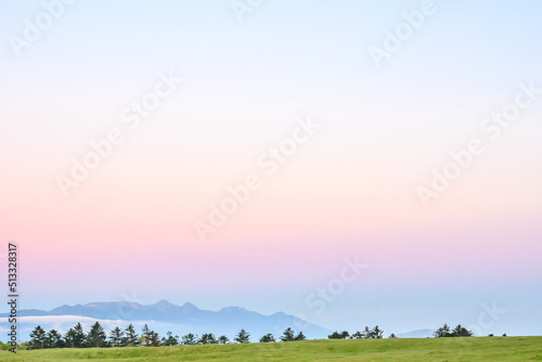 朝焼けの美ヶ原高原