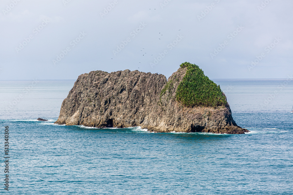 Naklejka premium island in the ocean