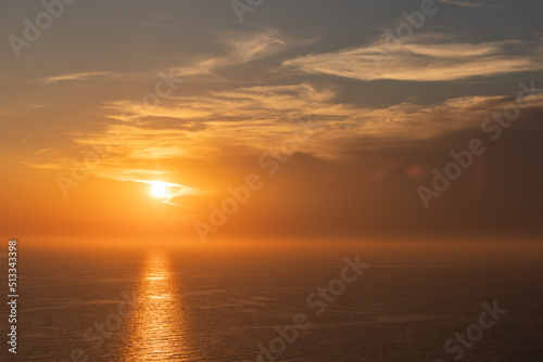 Sunset over the ocean © Jérôme Bouche
