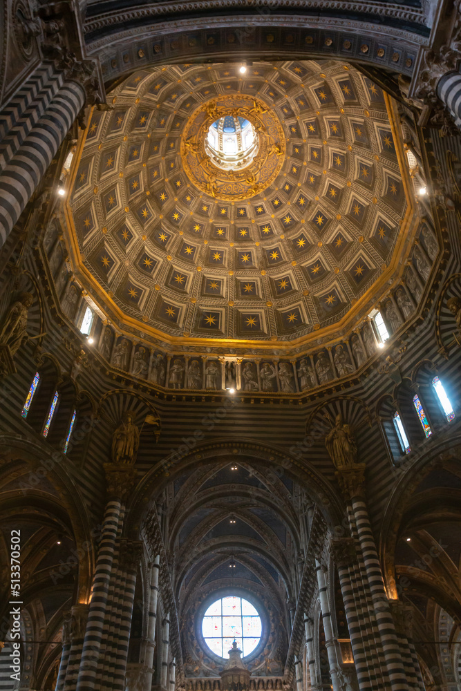 Dôme de la cathédrale Santa Maria Assunta