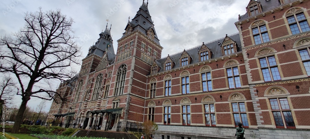 Fototapeta premium Visita a un museo en Amsterdam