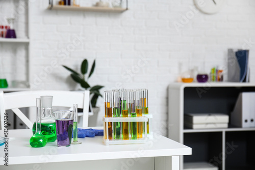 Different chemical glasswar...