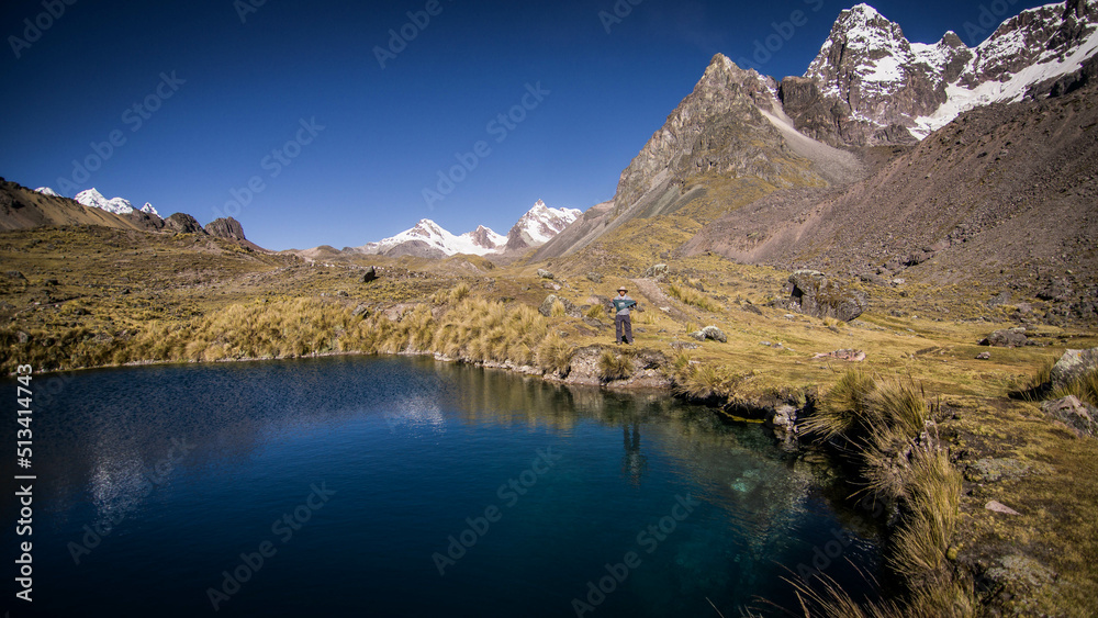 Fototapeta premium Fotografías de la ruta al nevado de Ausangate en Cusco Perú.
