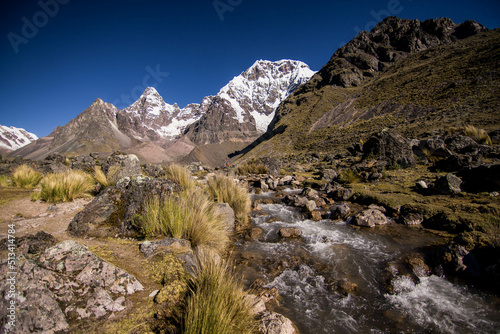 Fotografías de la ruta al nevado de Ausangate en Cusco Perú. © Yuri - Supay 