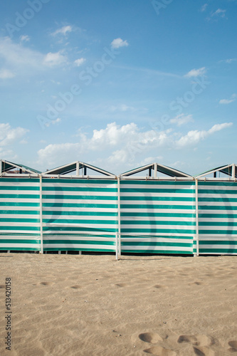 Obraz na płótnie Beach tents in a tourist resort in Pinamar, Buenos Aires, Argentina. w salonie
