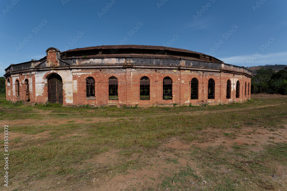 Ribeirão Vermelho, Minas Gerais, Brasil: Ruinas da Rotunda, edificação parte do complexo ferroviário de Ribeirão Vermelho, Sul de Minas Gerais