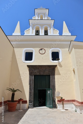 Forio - Entrata della Chiesa di Santa Maria Visitapoveri dal cortile