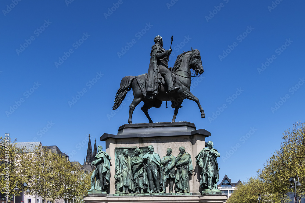 Obraz premium Equestrian monument of Kaiser Friedrich Wilhelm III, King of Prussia at Heumarkt square. Cologne, North Rhine Westphalia, Germany.