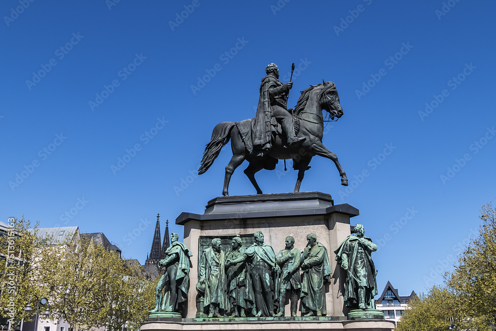 Obraz premium Equestrian monument of Kaiser Friedrich Wilhelm III, King of Prussia at Heumarkt square. Cologne, North Rhine Westphalia, Germany.