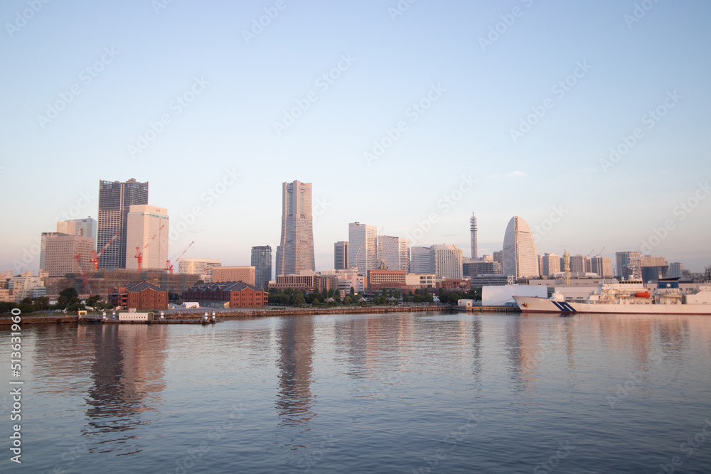 みなとみらい
大桟橋
朝日