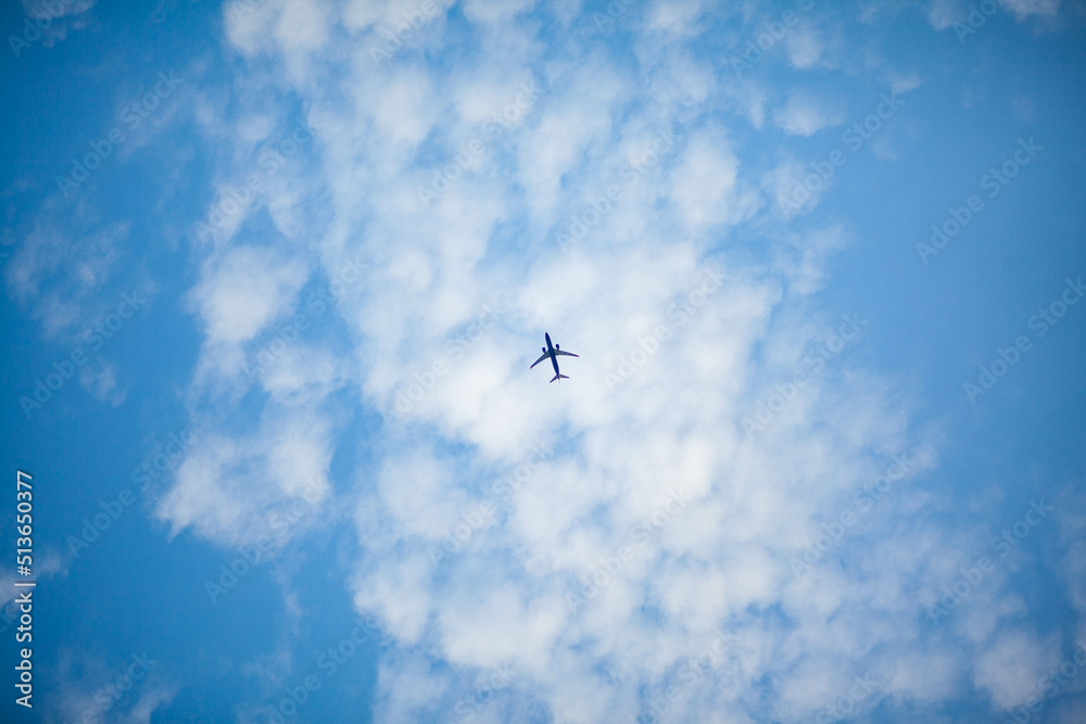 Obraz premium Samolot na niebie