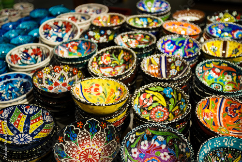 Classical and traditional Turkish colorful ceramics on the Istanbul Grand Bazaar. Istambul, Turkey © EwaStudio