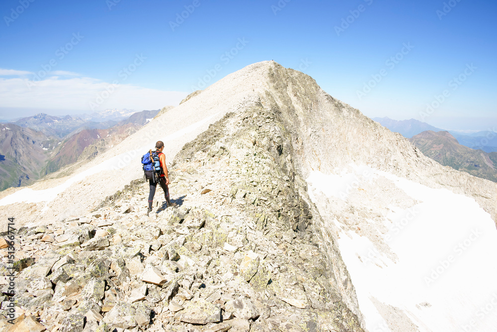 Ascenso al pico Perdiguero (3170m.).Pirineos.Huesca.Cordillera pirenaica.Catalunya.España.
