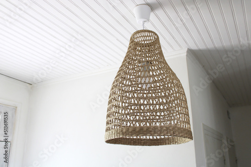 Foto Suspension rotin, luminaire nature  intérieur design matières naturelles