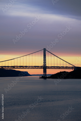 George Washington Bridge, Hudson River, Scenic Sunset, Riverside Park, Manhattan, NYC © Miriam
