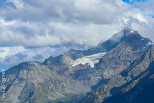 Valle d'Aosta, Italia. Il ghiacciaio della Grivola, vetta delle Alpi Graie. © Antonella