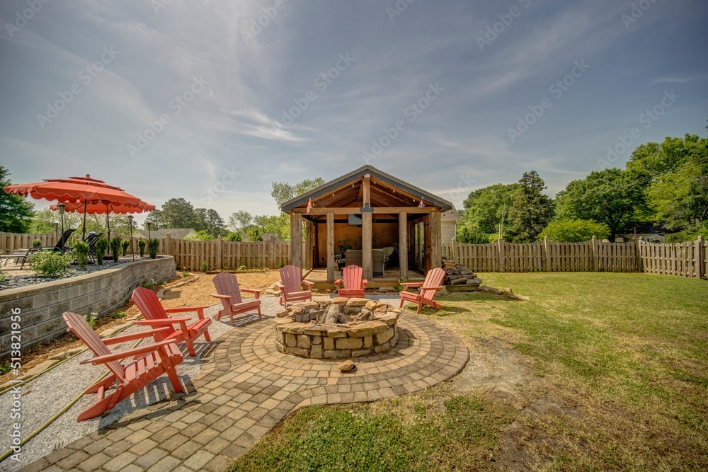 Naklejka premium pavilion in the park