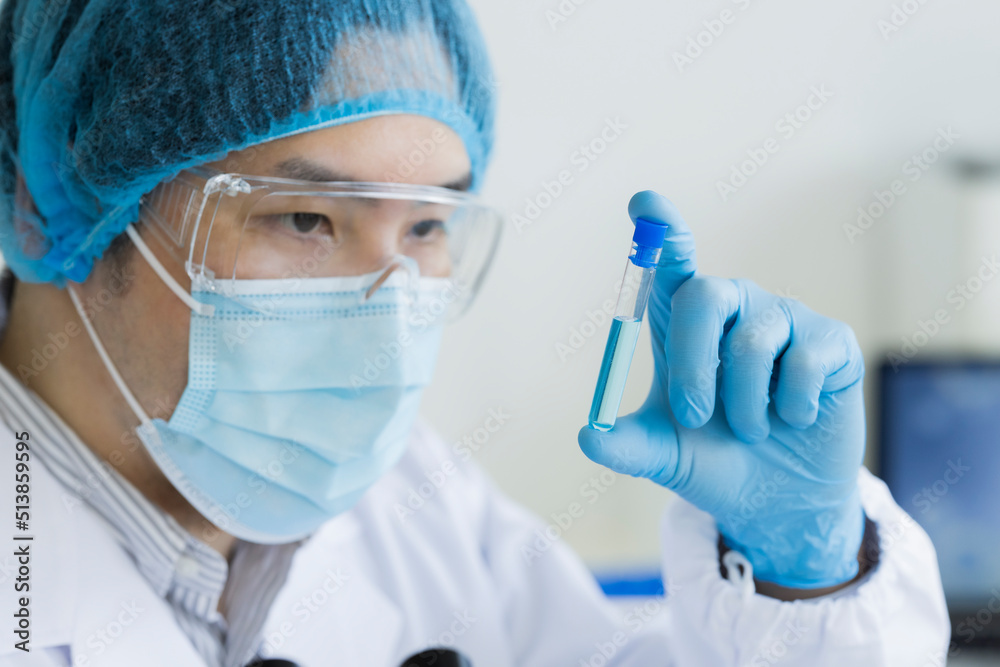 研究者 研究者